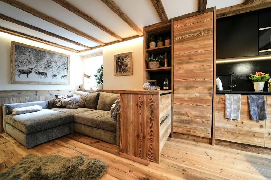 Alpine Suite - Cervinia 布勒伊-切尔维尼亚 外观 照片